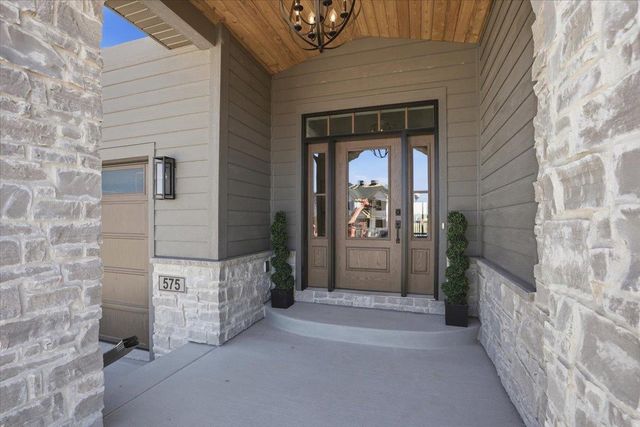 575 Morning Cove Circle, Verona, WI 53593