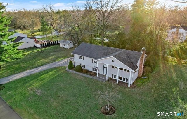 1 Cottontail Road, Norwalk, CT 06854