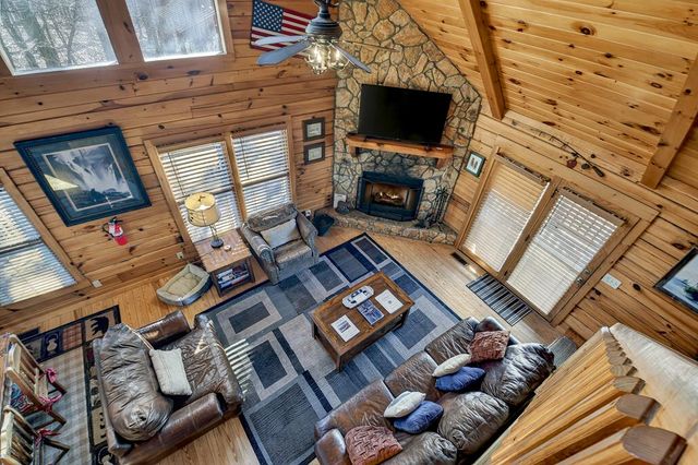 470 Gobbler Knob Drive, Ellijay, GA 30540