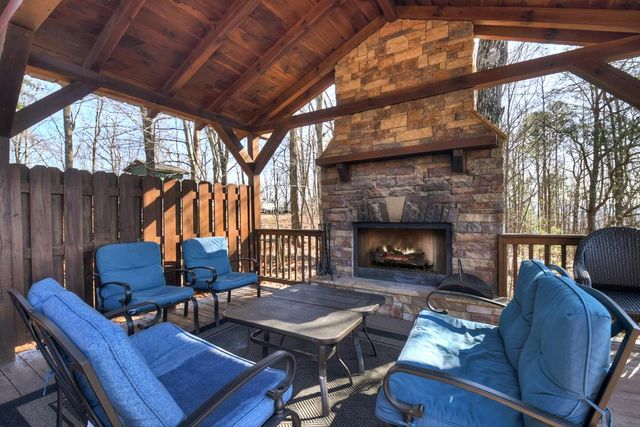 470 Gobbler Knob Drive, Ellijay, GA 30540