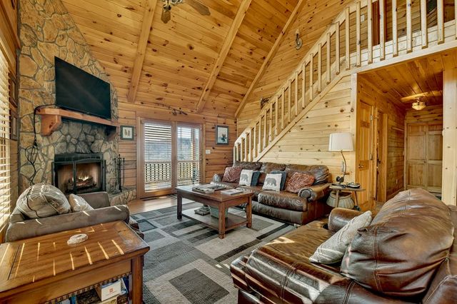 470 Gobbler Knob Drive, Ellijay, GA 30540