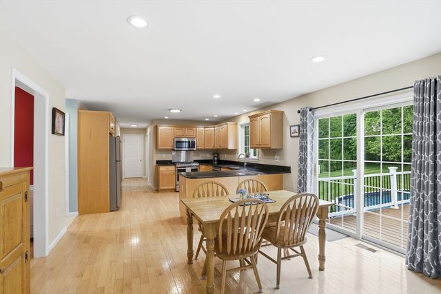 1 Partridge Ln, Littleton, MA 01460