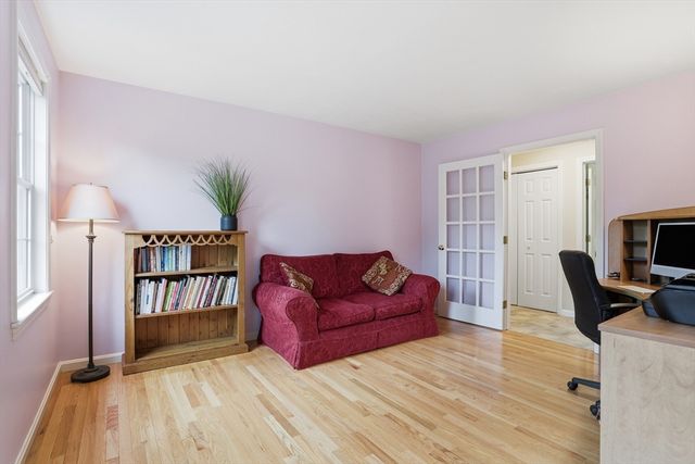 1 Partridge Ln, Littleton, MA 01460