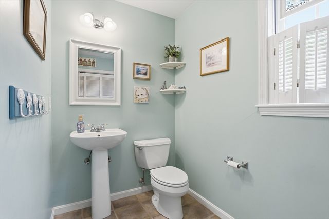 1 Partridge Ln, Littleton, MA 01460