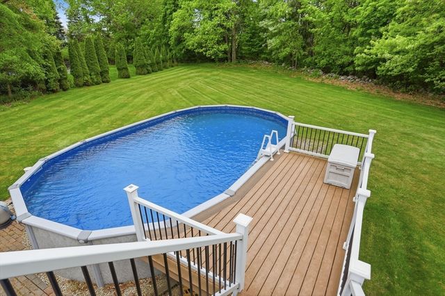 1 Partridge Ln, Littleton, MA 01460