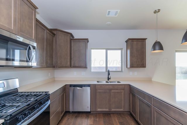 4104 HONEYROSE Drive, Amarillo, TX 79124