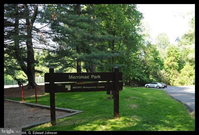 6570 FALLWIND LN, Bethesda, MD 20817