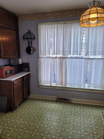 608 E Washington STREET, Delavan, WI 53115