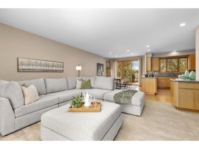 4005 Pebble Beach Dr, Longmont, CO 80503