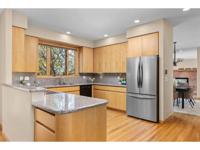 4005 Pebble Beach Dr, Longmont, CO 80503