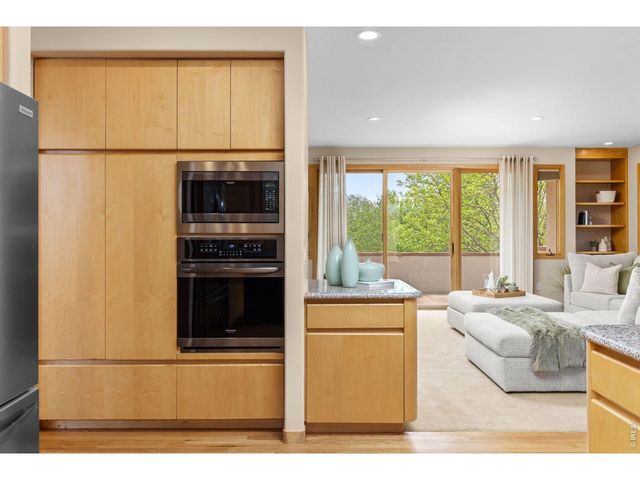 4005 Pebble Beach Dr, Longmont, CO 80503