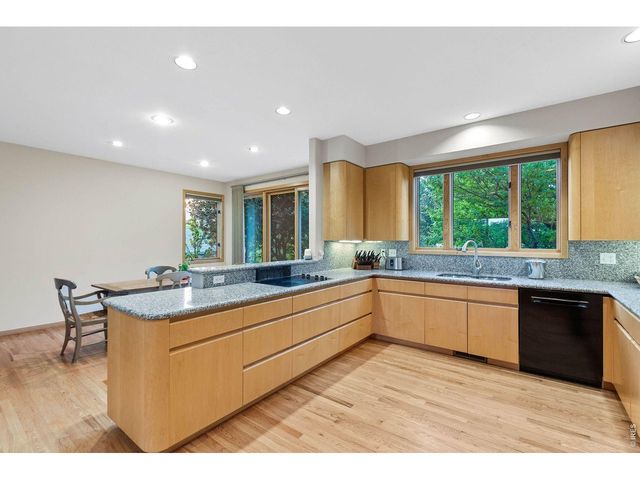 4005 Pebble Beach Dr, Longmont, CO 80503