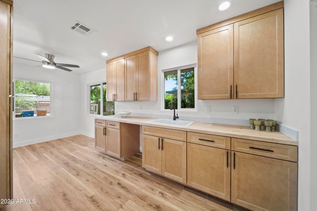 247 S MESQUITE Street, Wickenburg, AZ 85390