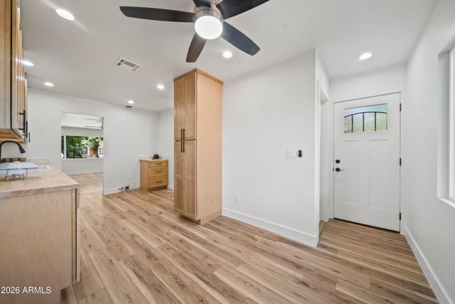 247 S MESQUITE Street, Wickenburg, AZ 85390