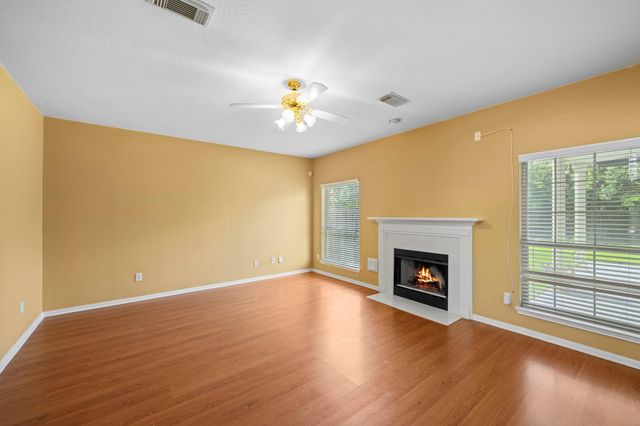 17107 Cradle Cove Court, Houston, TX 77095
