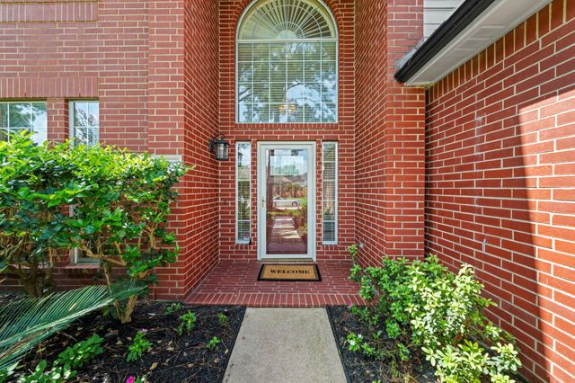 17107 Cradle Cove Court, Houston, TX 77095