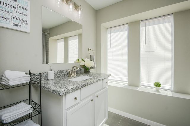 114 Springs Edge Drive, Conroe, TX 77356
