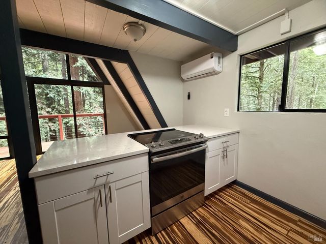 26465 Poppy Dr, Willits, CA 95490