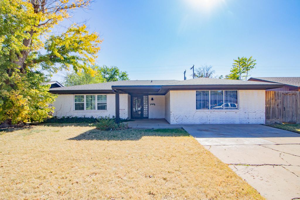 5503 9th Street, Lubbock, TX 79416