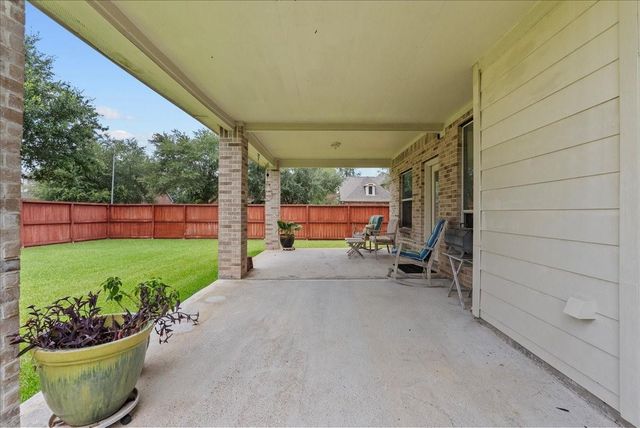 3902 Basil Court, Pearland, TX 77584