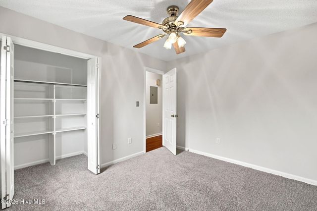 4187 Spirea Drive, Wilmington, NC 28403