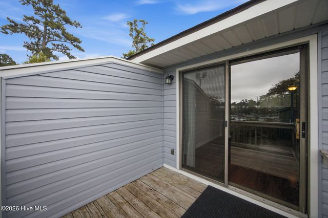 4187 Spirea Drive, Wilmington, NC 28403