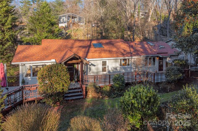 106 Spooks Branch Road, Asheville, NC 28804