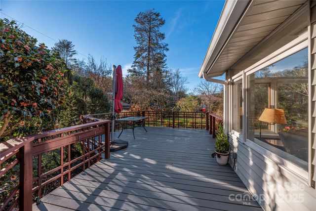 106 Spooks Branch Road, Asheville, NC 28804