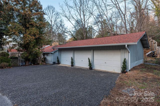 106 Spooks Branch Road, Asheville, NC 28804