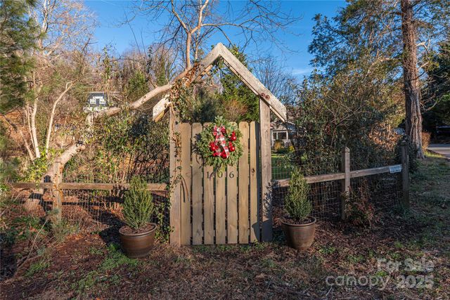 106 Spooks Branch Road, Asheville, NC 28804