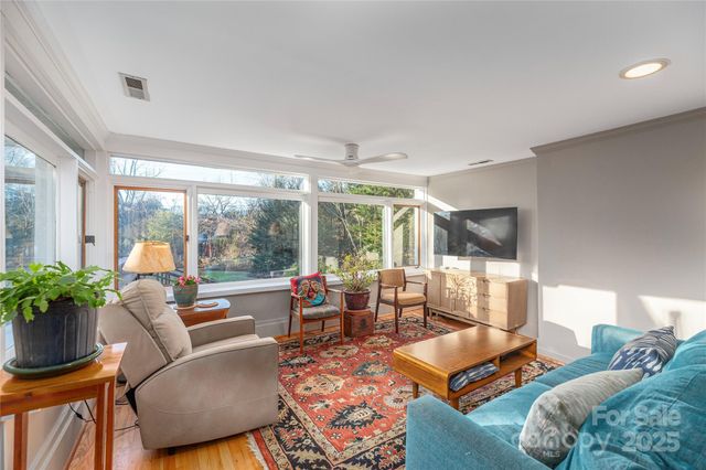 106 Spooks Branch Road, Asheville, NC 28804