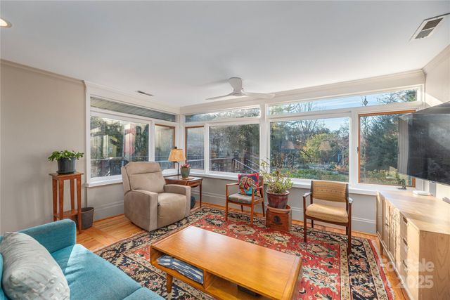 106 Spooks Branch Road, Asheville, NC 28804