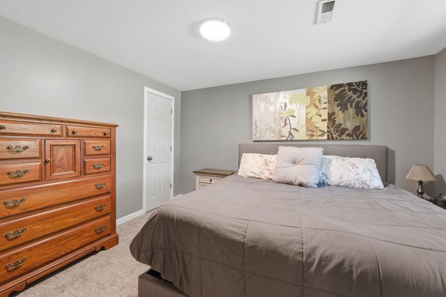 14618 SW 173rd St, Rose Hill, KS 67133