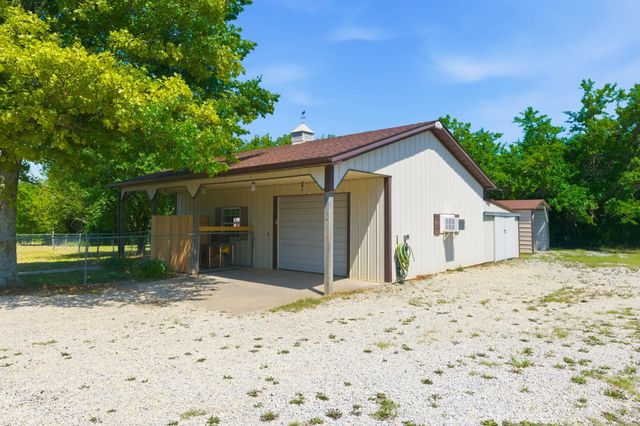 14618 SW 173rd St, Rose Hill, KS 67133