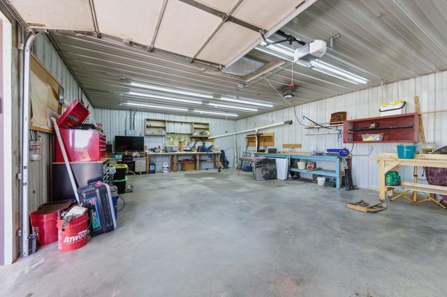 14618 SW 173rd St, Rose Hill, KS 67133