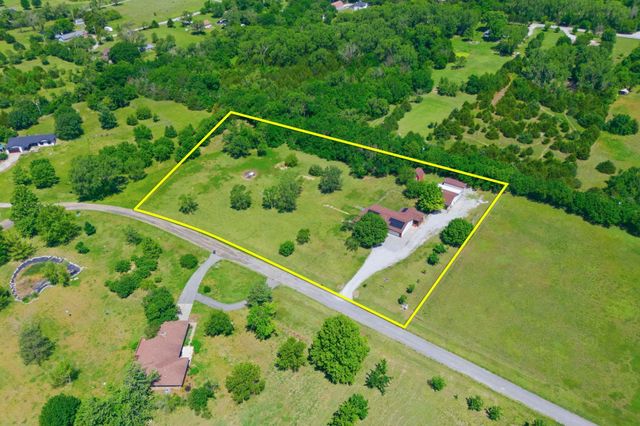 14618 SW 173rd St, Rose Hill, KS 67133