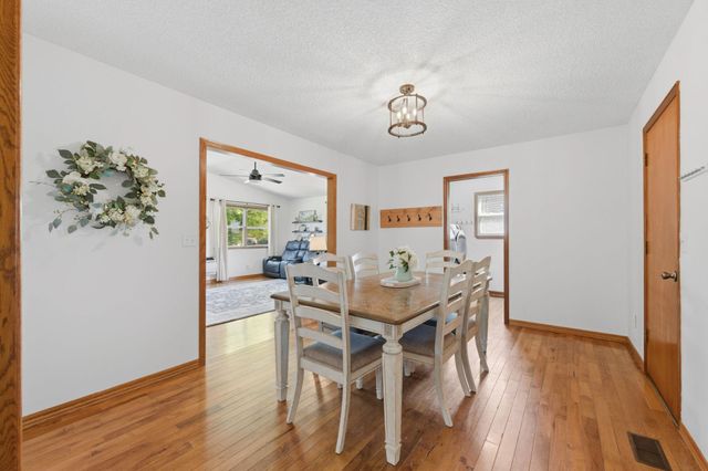 14618 SW 173rd St, Rose Hill, KS 67133