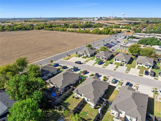 1235 Honor LN, Temple, TX 76501