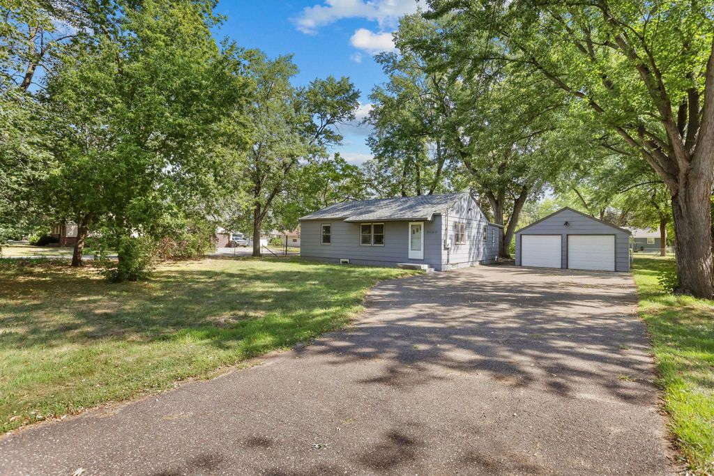 9480 Revere Lane N, Maple Grove, MN 55369 — photo 2
