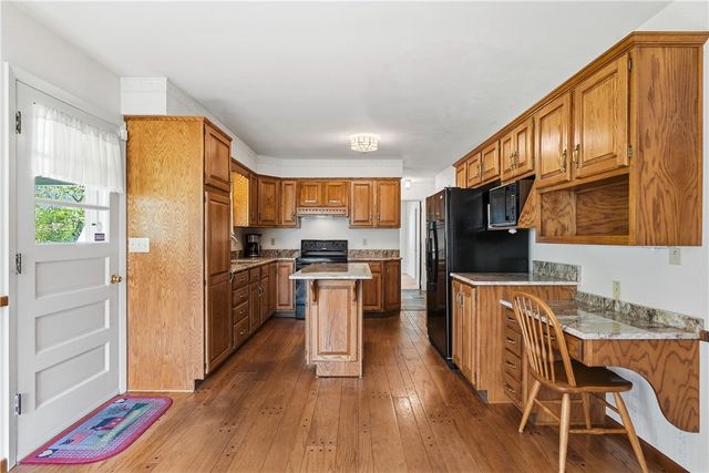 215 Edgewood Dr, Buffalo Twp, PA 16055