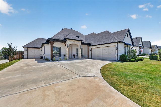 1213 Crown Valley Drive, Weatherford, TX 76087