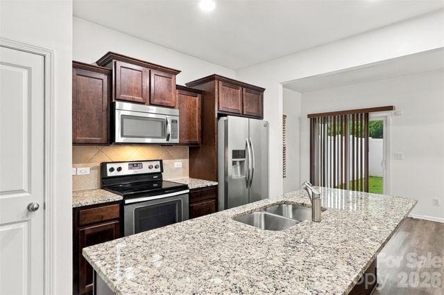 13598 Calloway Glen Drive, Charlotte, NC 28273