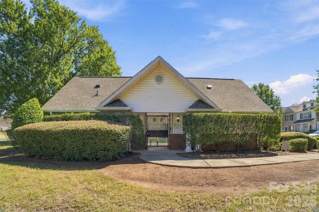 13598 Calloway Glen Drive, Charlotte, NC 28273