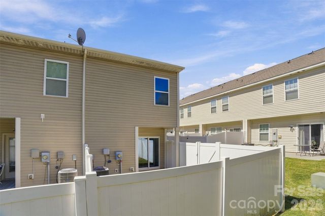 13598 Calloway Glen Drive, Charlotte, NC 28273