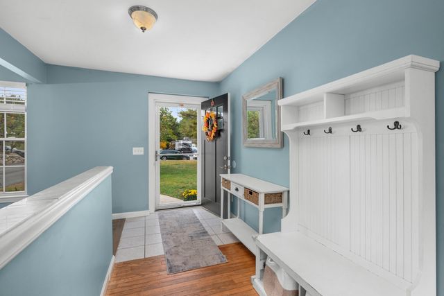 83 Dickson Dr, Plymouth, MA 02360