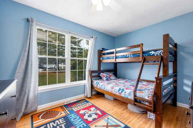 83 Dickson Dr, Plymouth, MA 02360