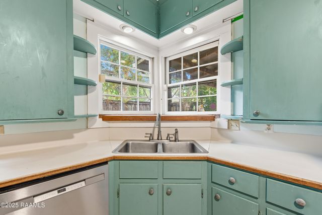 135 Clark Court, Lafayette, LA 70503