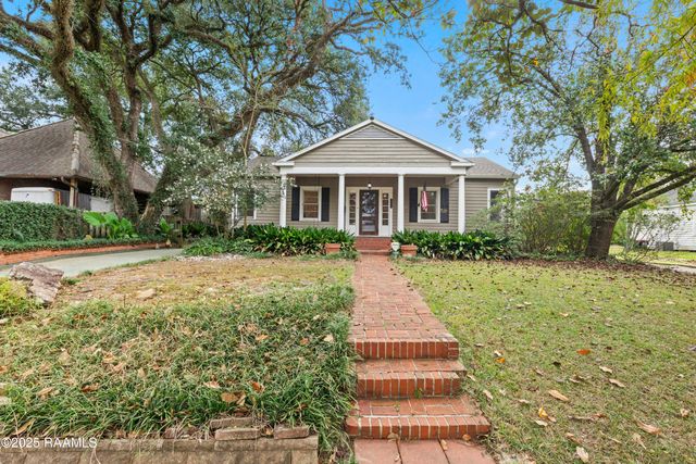 135 Clark Court, Lafayette, LA 70503