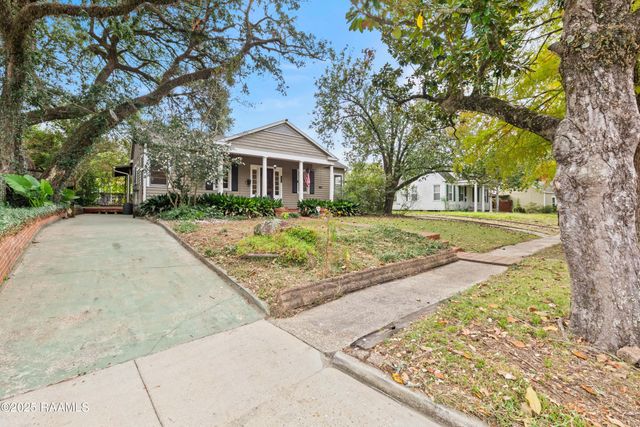 135 Clark Court, Lafayette, LA 70503