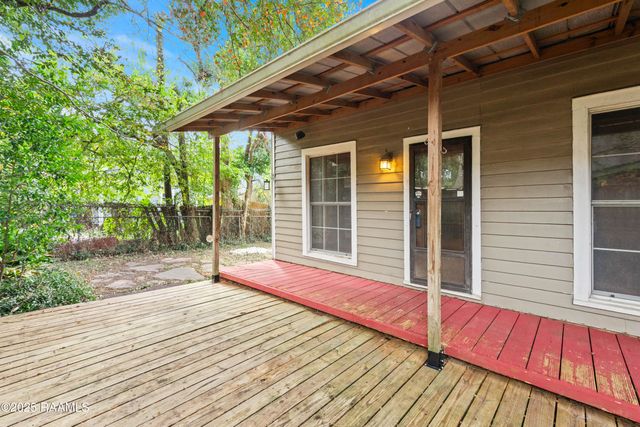 135 Clark Court, Lafayette, LA 70503